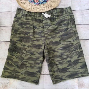 EPIC THREADS camouflage canvas cargo shorts XL